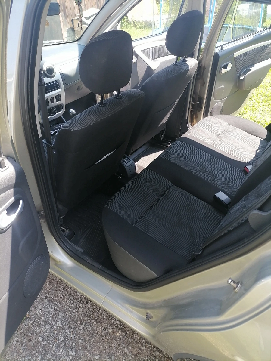 Renault Sandero, 2012г., передний привод, механика