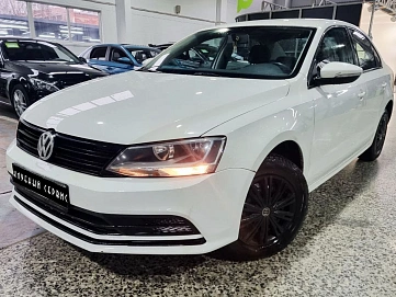 Volkswagen Jetta, 2016г, передний привод, робот