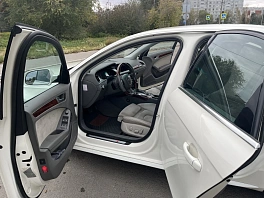 Audi A4, 2010г, полный привод, автомат
