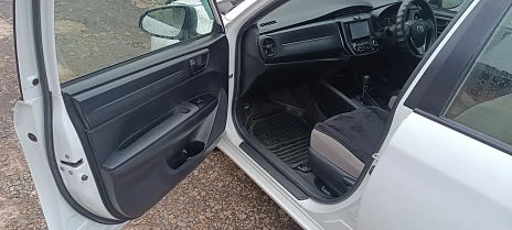 Toyota Corolla, 2016г, передний привод, вариатор