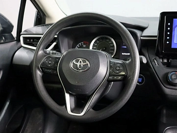 Toyota Corolla, 2022г, передний привод, вариатор