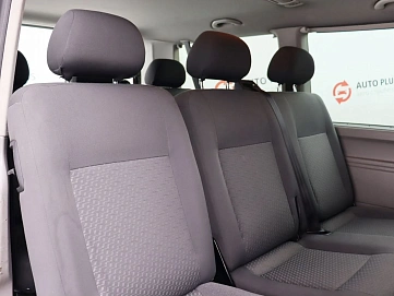 Volkswagen Caravelle, 2011г, передний привод, механика