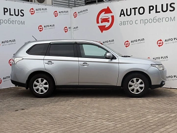Mitsubishi Outlander, 2013г, полный привод, вариатор