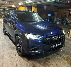 Audi Q7, 2021г, полный привод, автомат