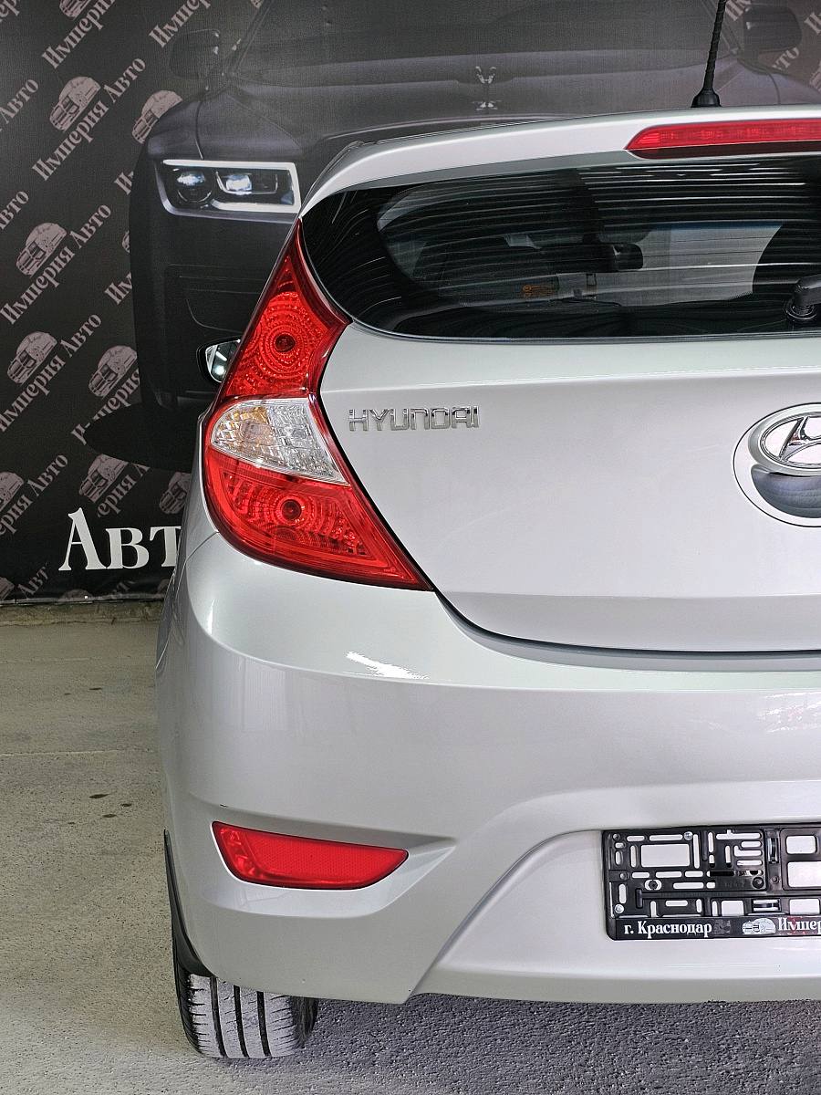 Hyundai Solaris, 2011г., передний привод, механика