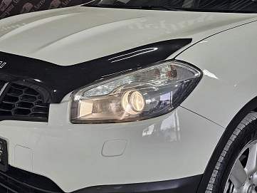 Nissan Qashqai, 2010г, передний привод, вариатор
