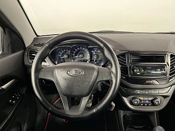 Lada (ВАЗ) Vesta, 2017г, передний привод, механика