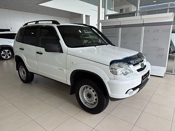 Chevrolet Niva, 2013г, полный привод, механика