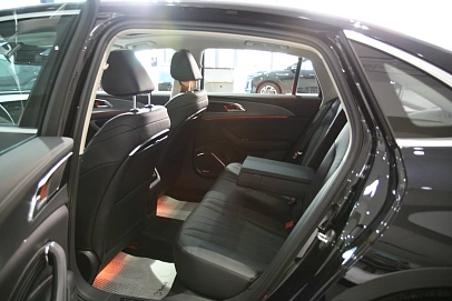 Hongqi H5, 2024г, передний привод, автомат