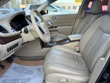 Nissan Teana, 2011г, передний привод, вариатор