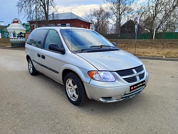 Chrysler Voyager, 2001г, передний привод, автомат
