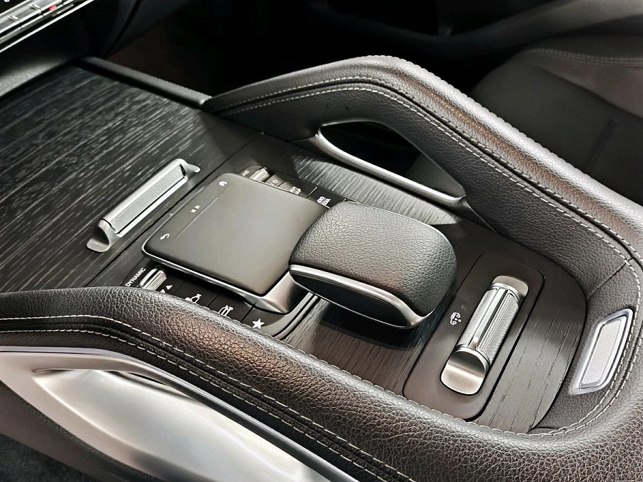 Mercedes-Benz GLE, 2022г., полный привод, автомат