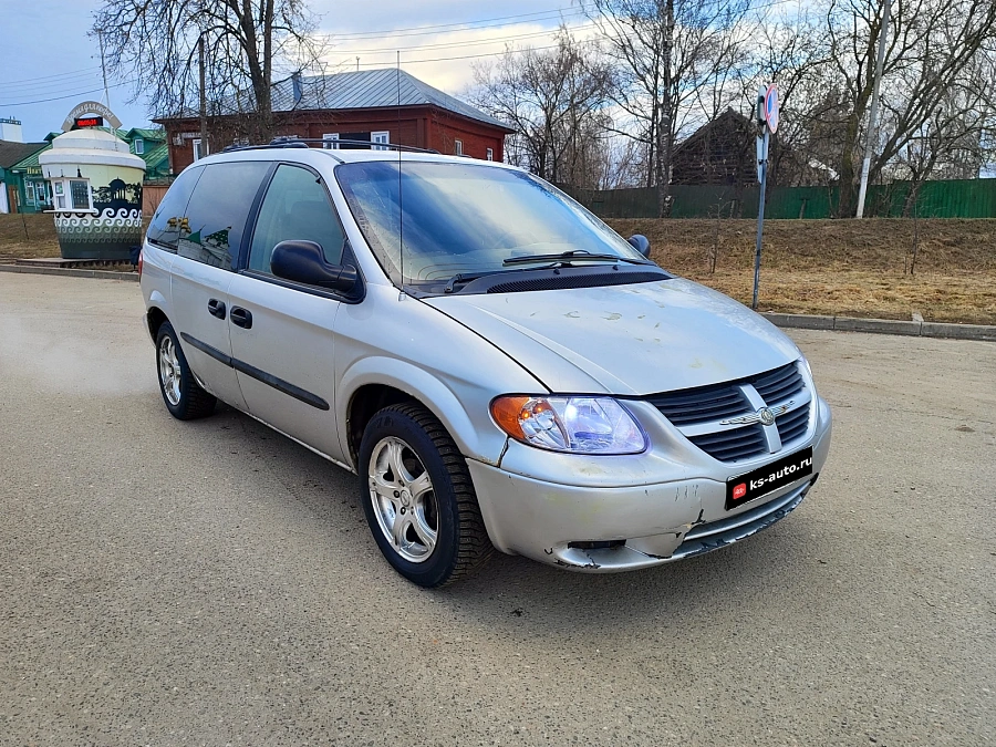 Chrysler Voyager, 2001г., передний привод, автомат