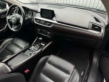 Mazda 6, 2015г, передний привод, автомат