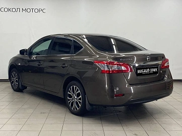 Nissan Sentra, 2015г, передний привод, механика