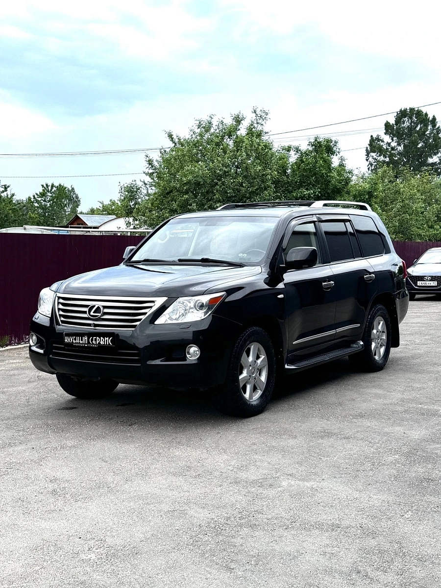 Lexus LX, 2011г., полный привод, автомат