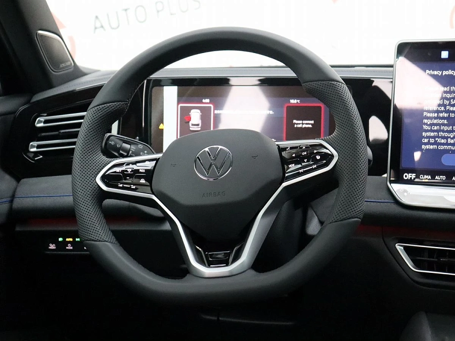 Volkswagen Tiguan, 2024г., полный привод, робот