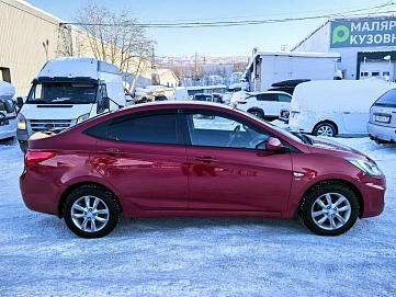 Hyundai Solaris, 2013г, передний привод, автомат