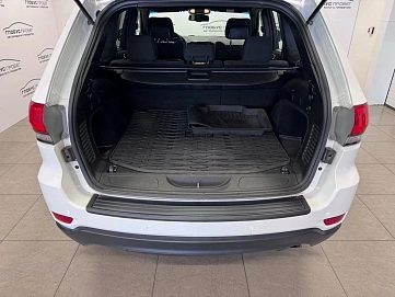 Jeep Grand Cherokee, 2013г, передний привод, автомат