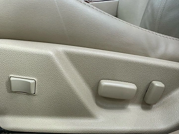 Cadillac CTS, 2011г, задний привод, автомат