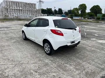 Mazda Demio, 2012г, передний привод, вариатор