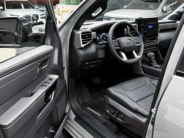 Toyota Sequoia, 2025г, полный привод, автомат