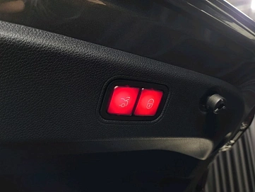 Mercedes-Benz CLS, 2020г, полный привод, автомат