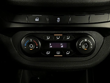 Lada (ВАЗ) Vesta, 2017г, передний привод, механика