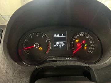 Volkswagen Polo, 2016г, передний привод, автомат