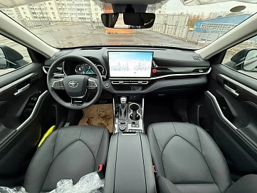 Toyota Highlander, 2025г, полный привод, автомат