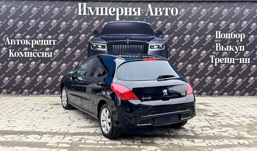 Peugeot 308, 2009г., передний привод, автомат