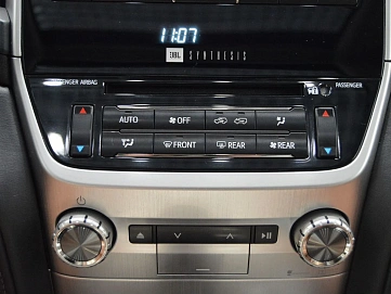 Toyota Land Cruiser, 2017г, полный привод, автомат