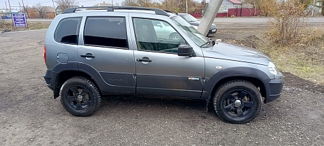 Chevrolet Niva, 2016г, полный привод, механика