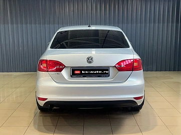 Volkswagen Jetta, 2014г., передний привод, автомат