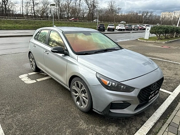 Hyundai Elantra, 2020г, передний привод, автомат