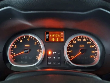 Renault Duster, 2012г, полный привод, механика