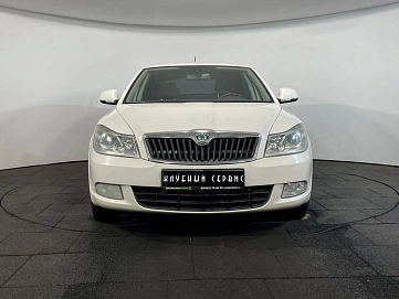 Skoda Octavia, 2012г, передний привод, механика