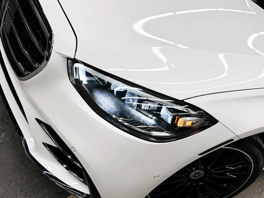 Mercedes-Benz S-Класс, 2023г., полный привод, автомат