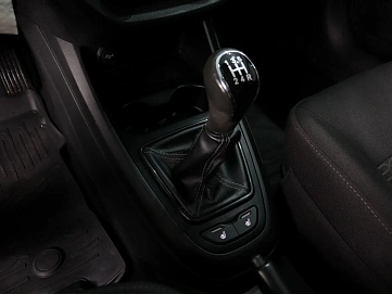 Lada (ВАЗ) Vesta, 2020г, передний привод, механика