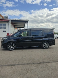 Honda Stepwgn, 2021г, передний привод, вариатор