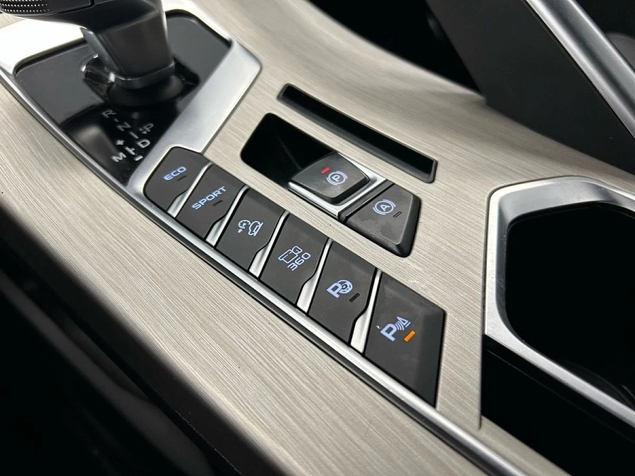 Geely Coolray, 2023г., передний привод, робот