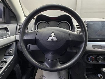Mitsubishi Lancer, 2010г, передний привод, механика