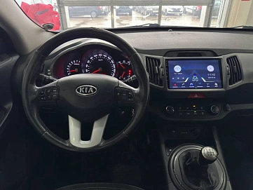Kia Sportage, 2010г, передний привод, механика