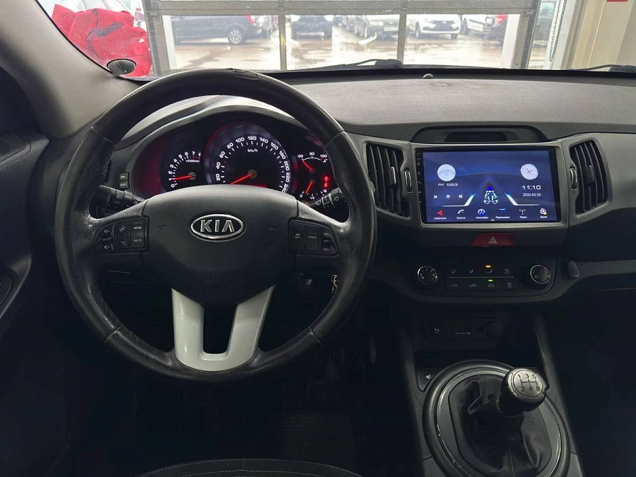 Kia Sportage, 2010г., передний привод, механика