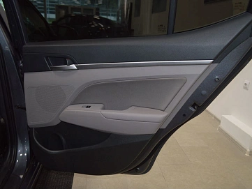 Hyundai Elantra, 2020г, передний привод, механика