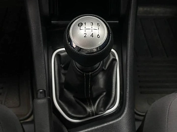 Toyota Corolla, 2017г, передний привод, механика