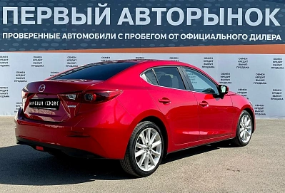 Mazda 3, 2019г, передний привод, автомат