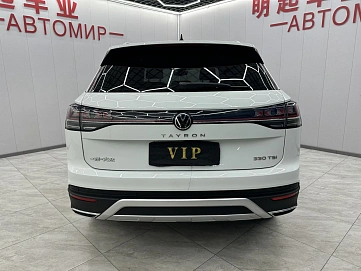 Volkswagen Tayron, 2022г, передний привод, робот