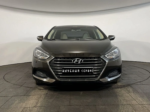 Hyundai i40, 2015г, передний привод, автомат
