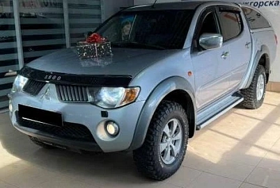 Mitsubishi L200, 2008г, полный привод, автомат